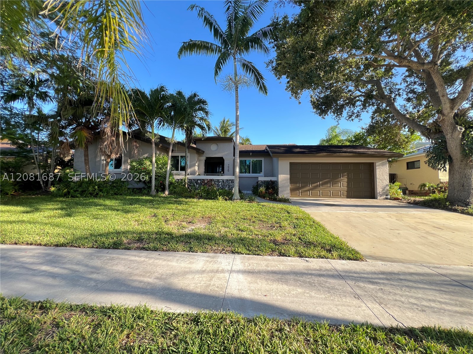 7920 SW 204th St, Cutler Bay FL 33189