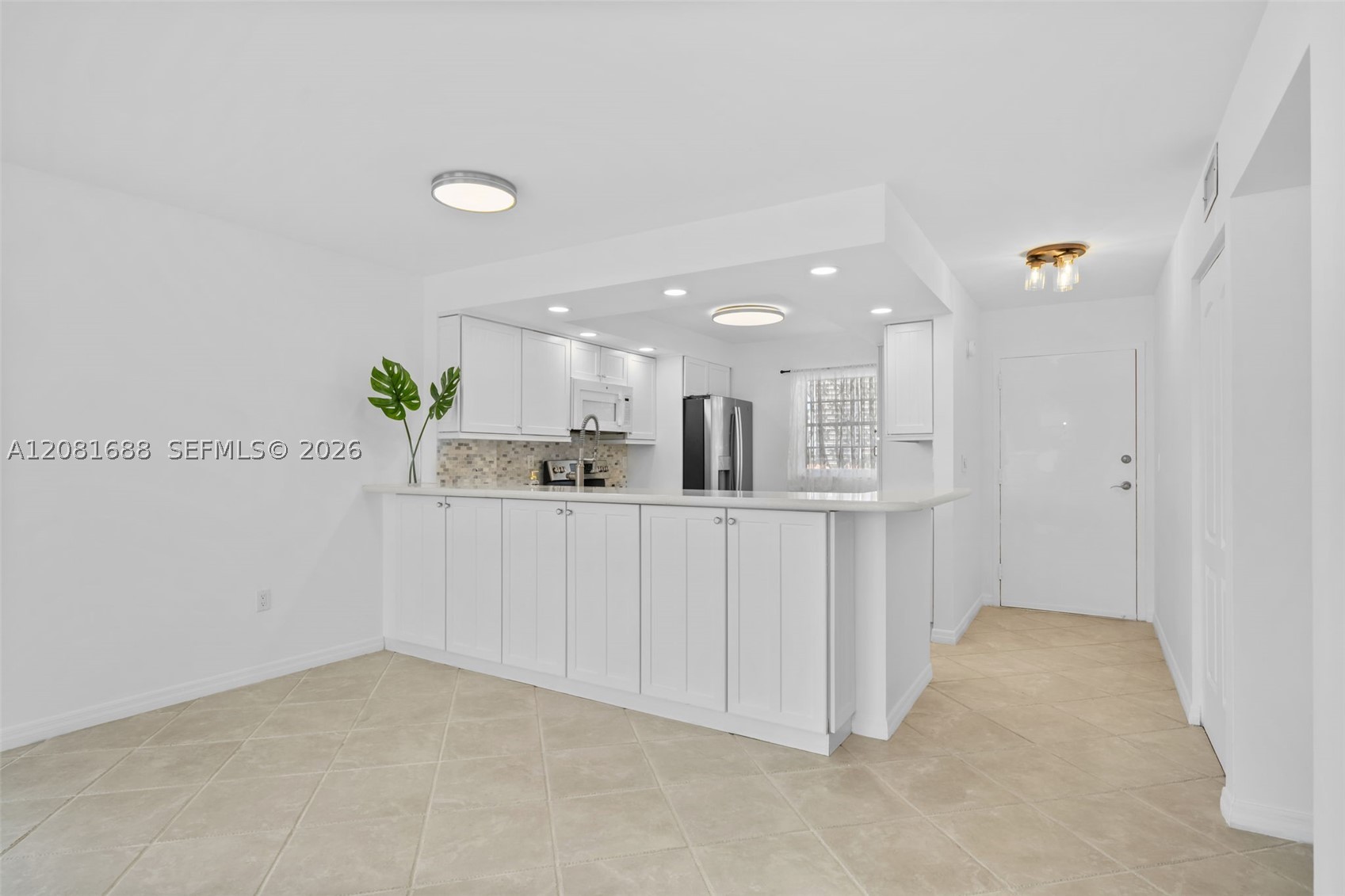 4000 NE 169th St #607, North Miami Beach FL 33160