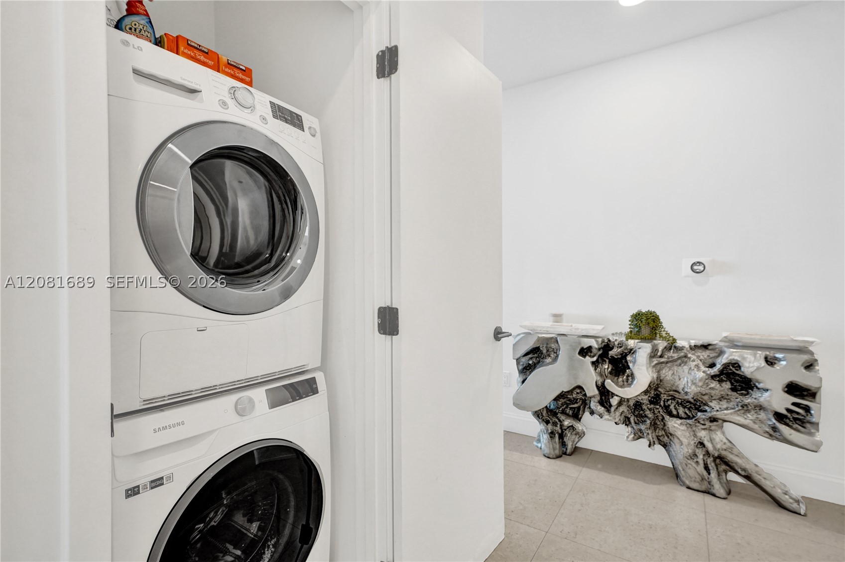 6799 Collins Ave #201, Miami Beach FL 33141