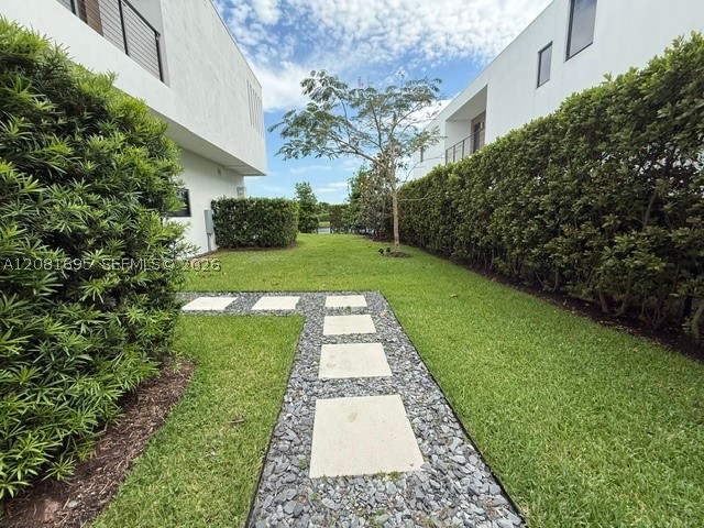 16766 Natures Way, Weston FL 33326