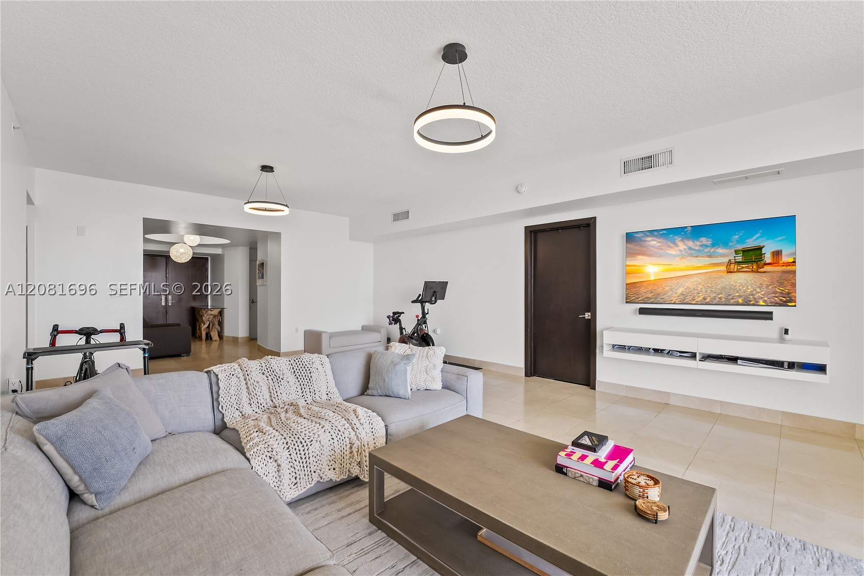 16275 Collins Ave #2101, Sunny Isles Beach FL 33160