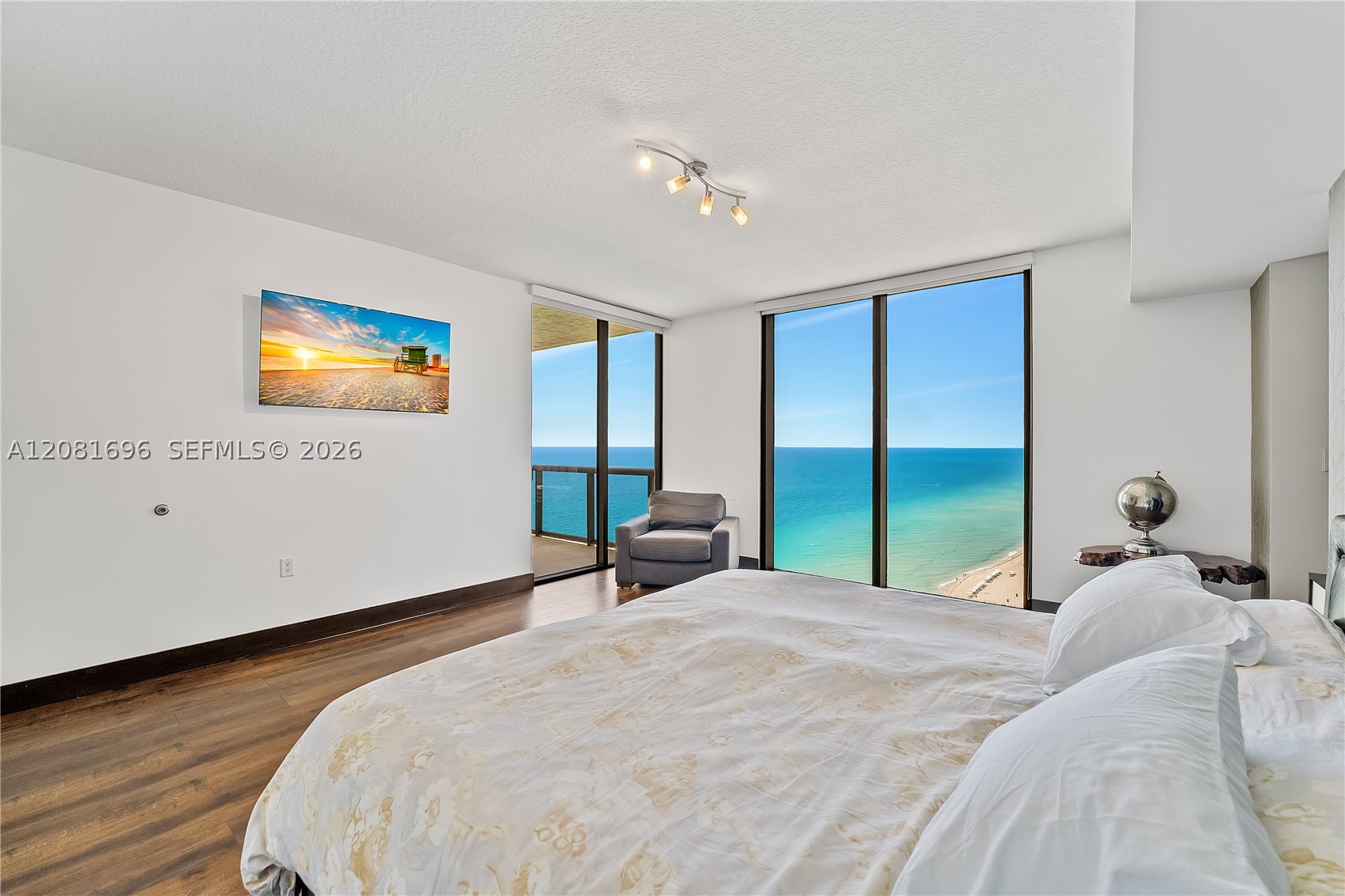 16275 Collins Ave #2101, Sunny Isles Beach FL 33160