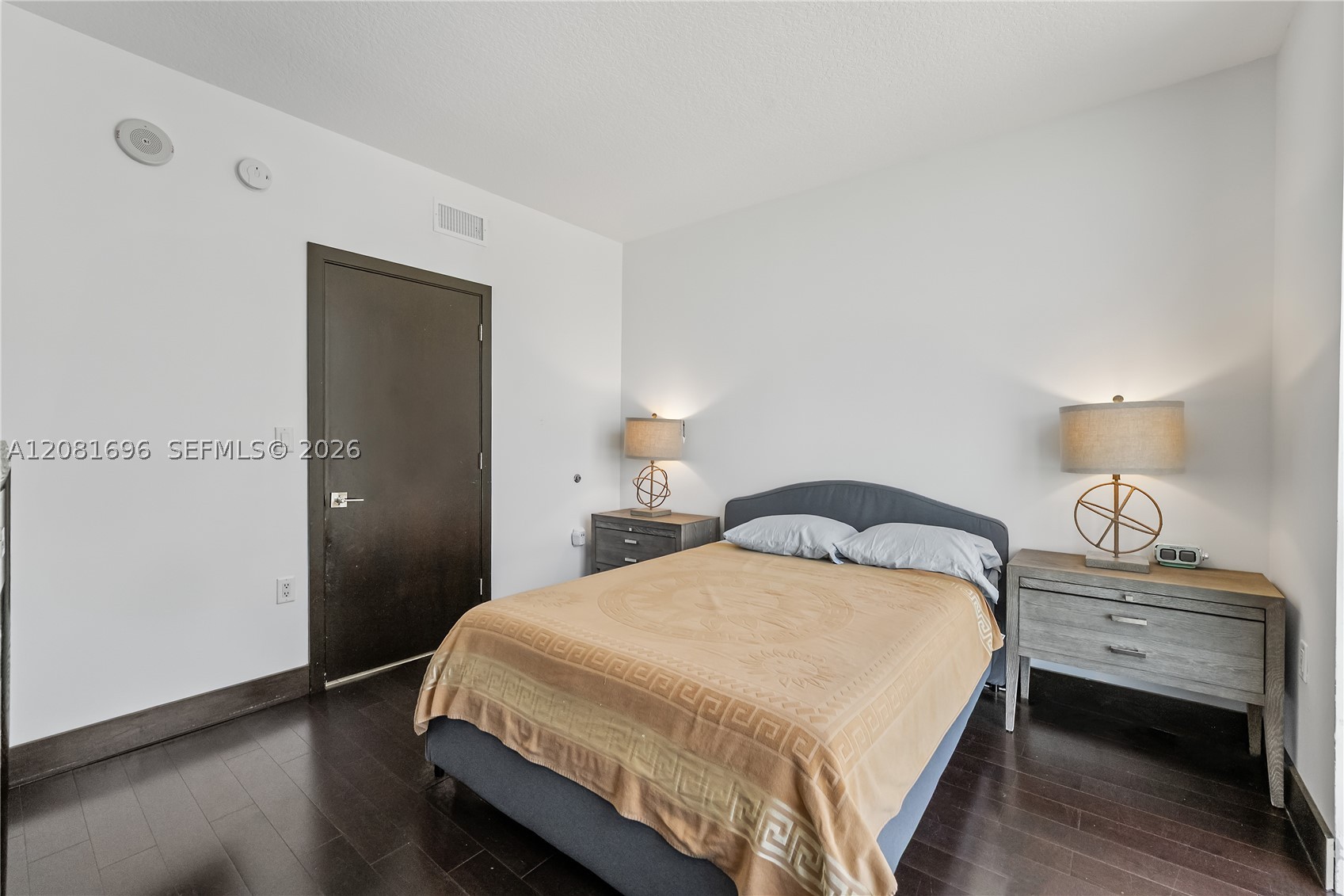 16275 Collins Ave #2101, Sunny Isles Beach FL 33160