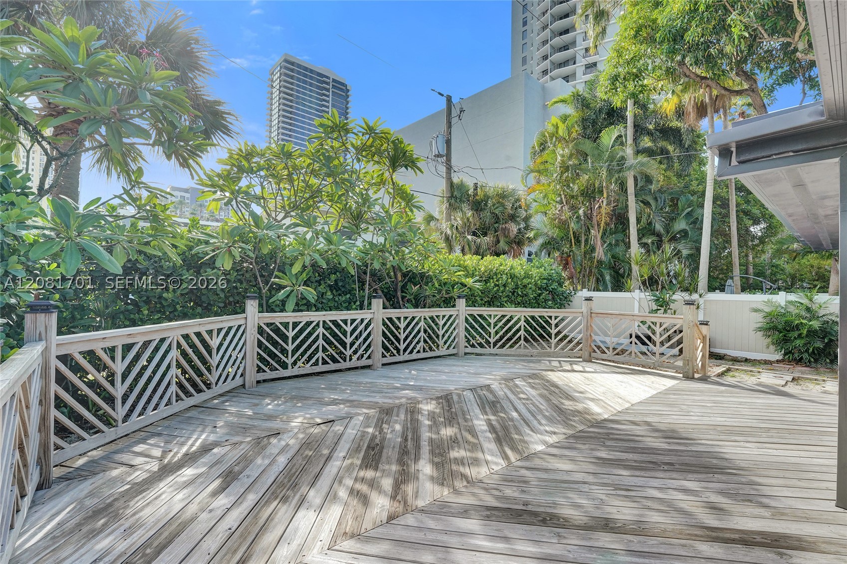 436 SW 4th Ave, Fort Lauderdale FL 33315