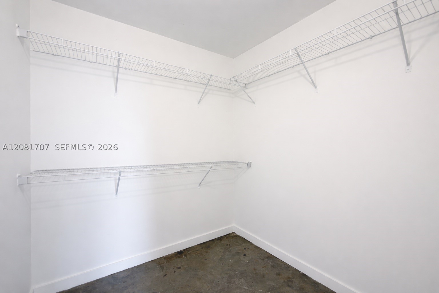151 SE 1st St #3001, Miami FL 33131