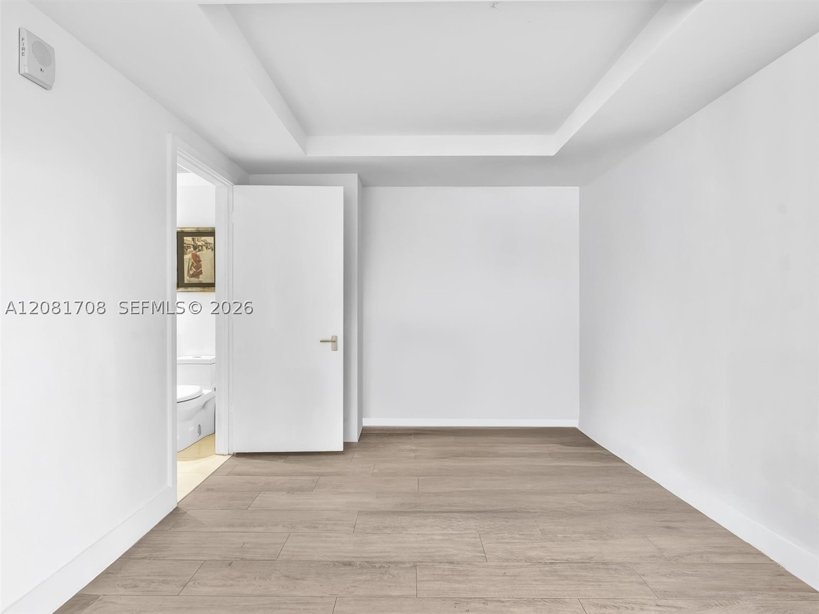 121 NE 34th St #1602, Miami FL 33137