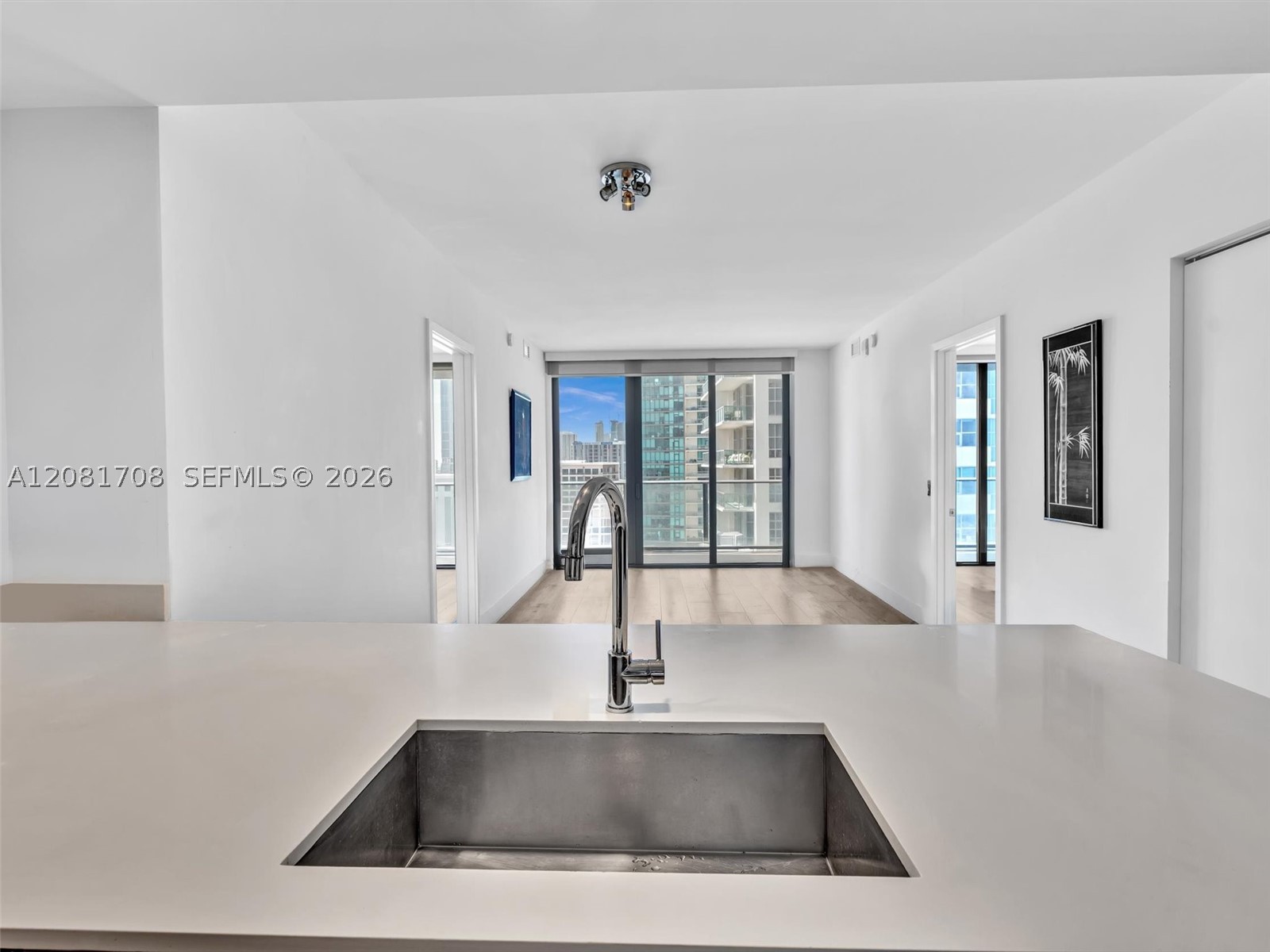 121 NE 34th St #1602, Miami FL 33137
