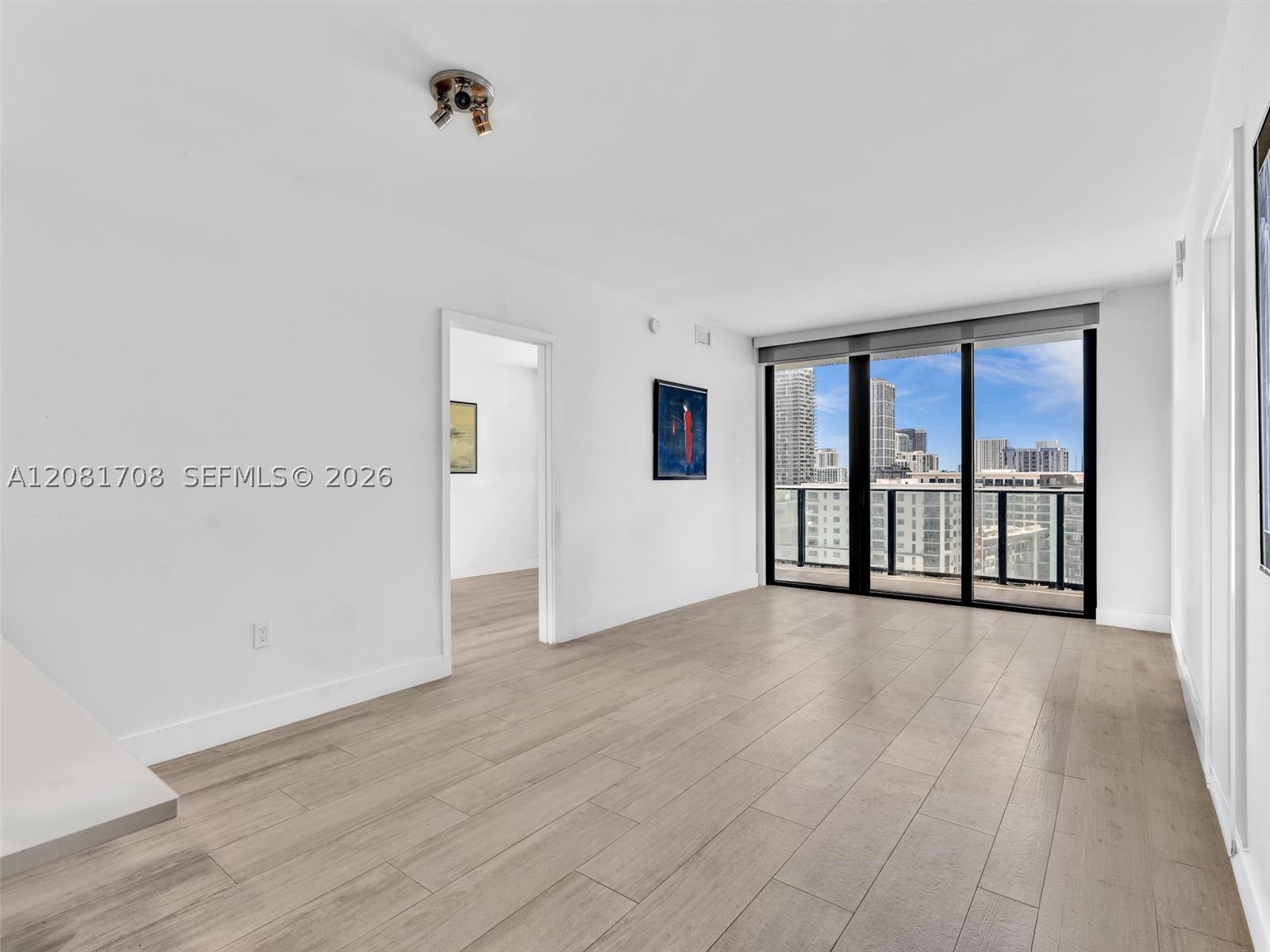 121 NE 34th St #1602, Miami FL 33137