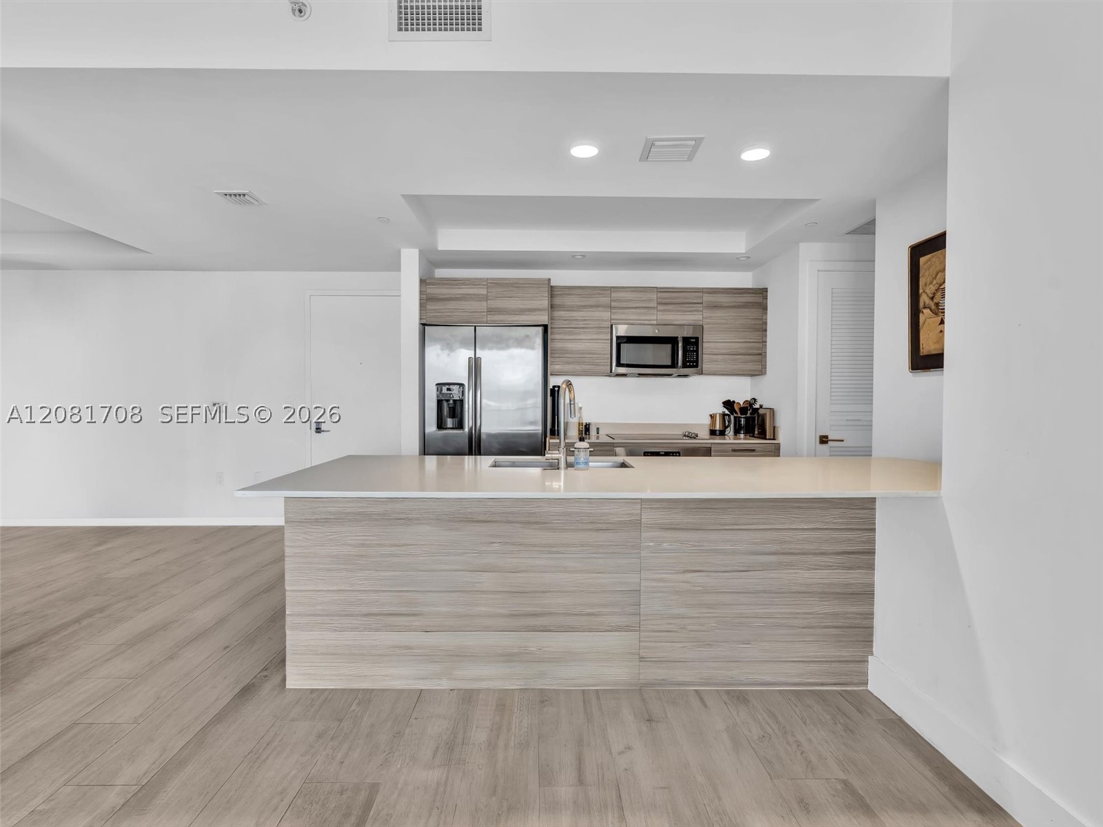 121 NE 34th St #1602, Miami FL 33137