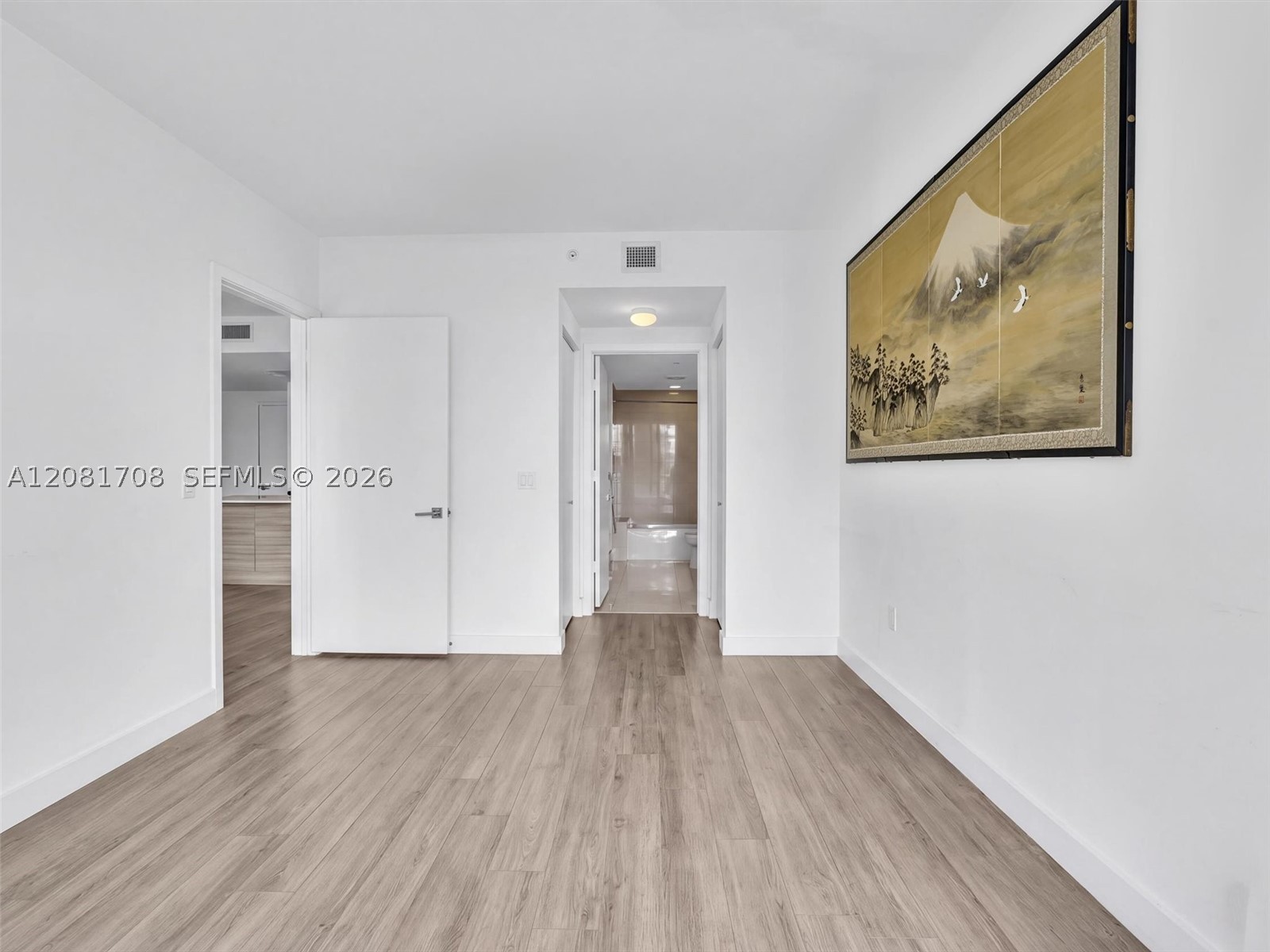 121 NE 34th St #1602, Miami FL 33137