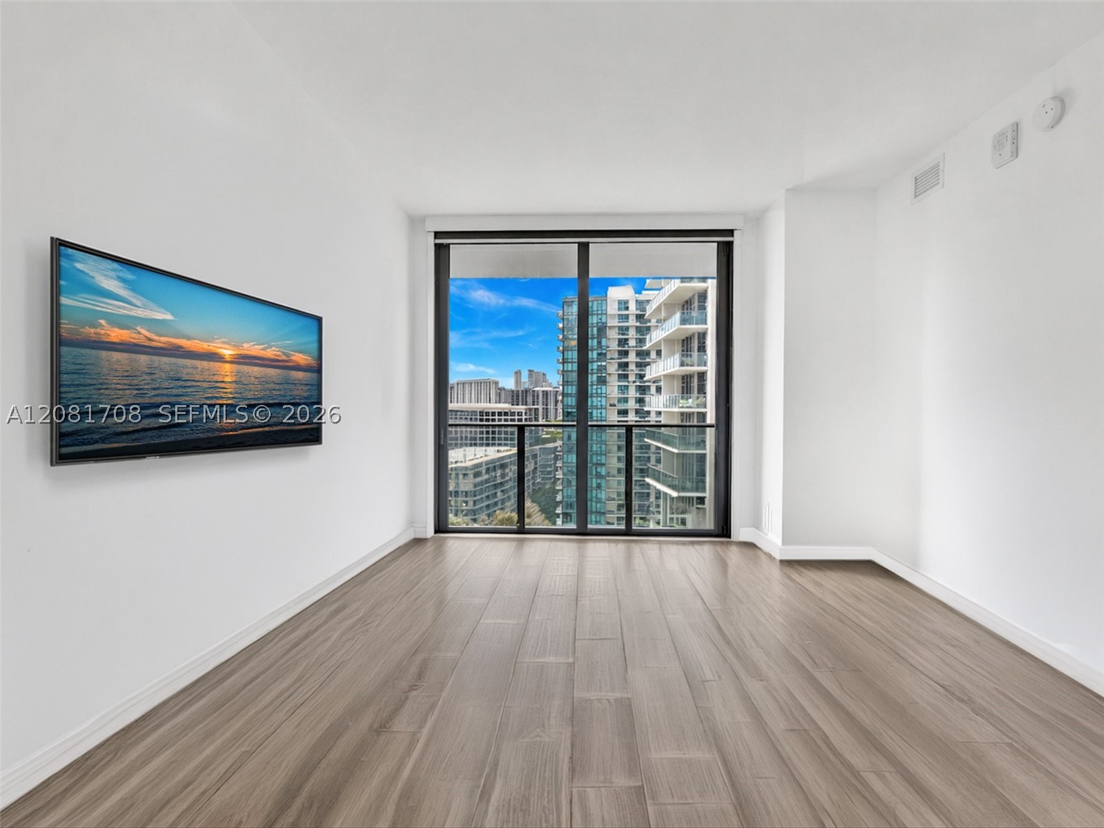 121 NE 34th St #1602, Miami FL 33137