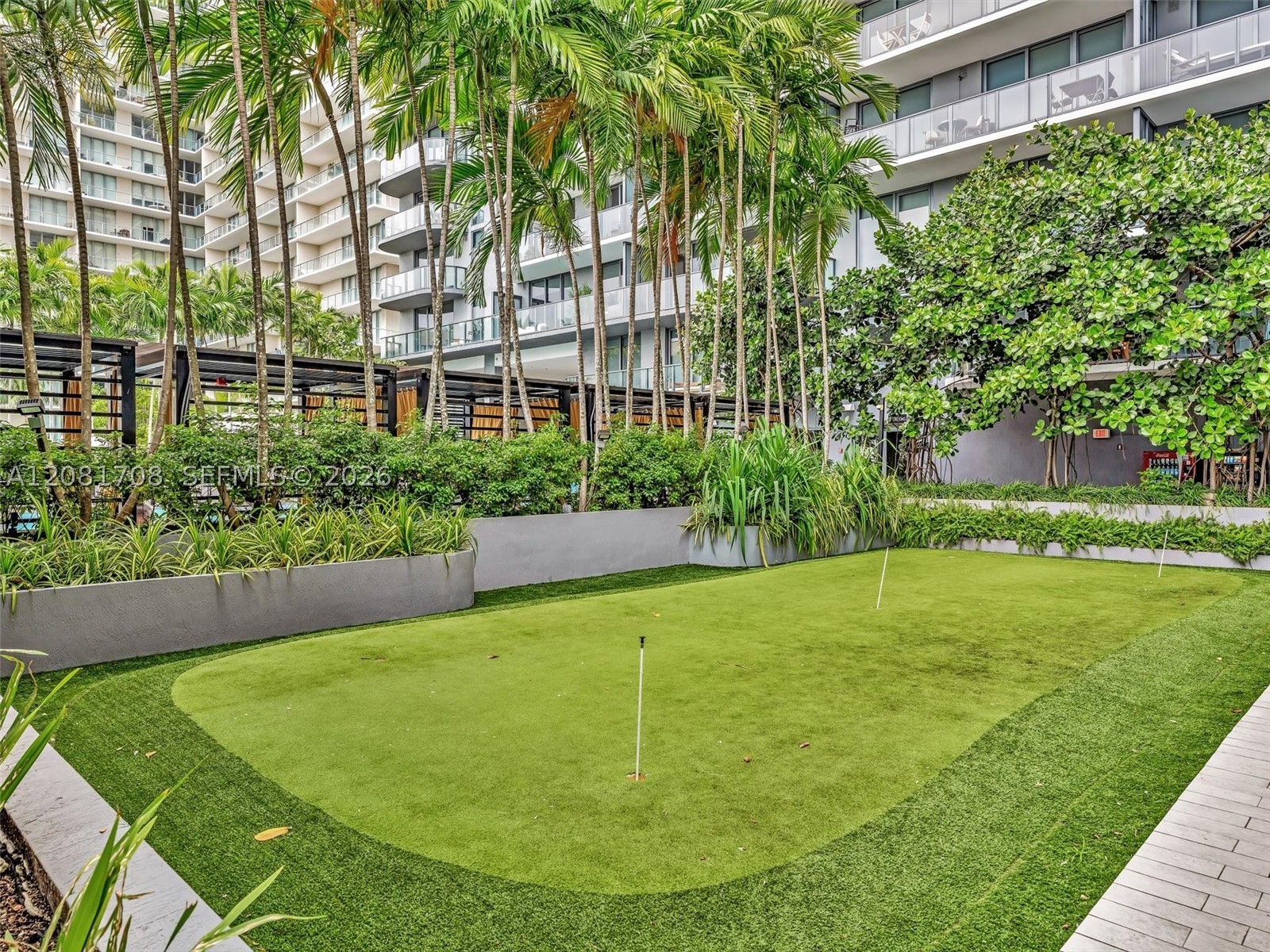 121 NE 34th St #1602, Miami FL 33137