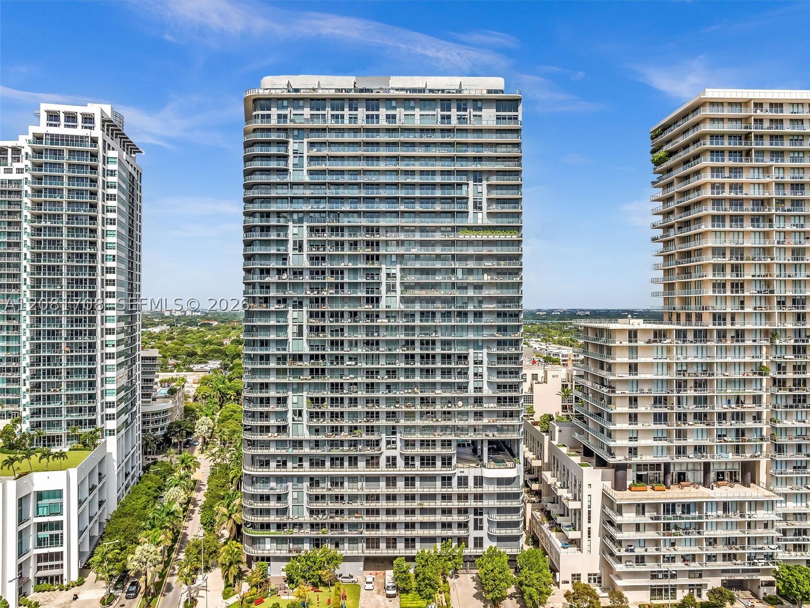 121 NE 34th St #1602, Miami FL 33137