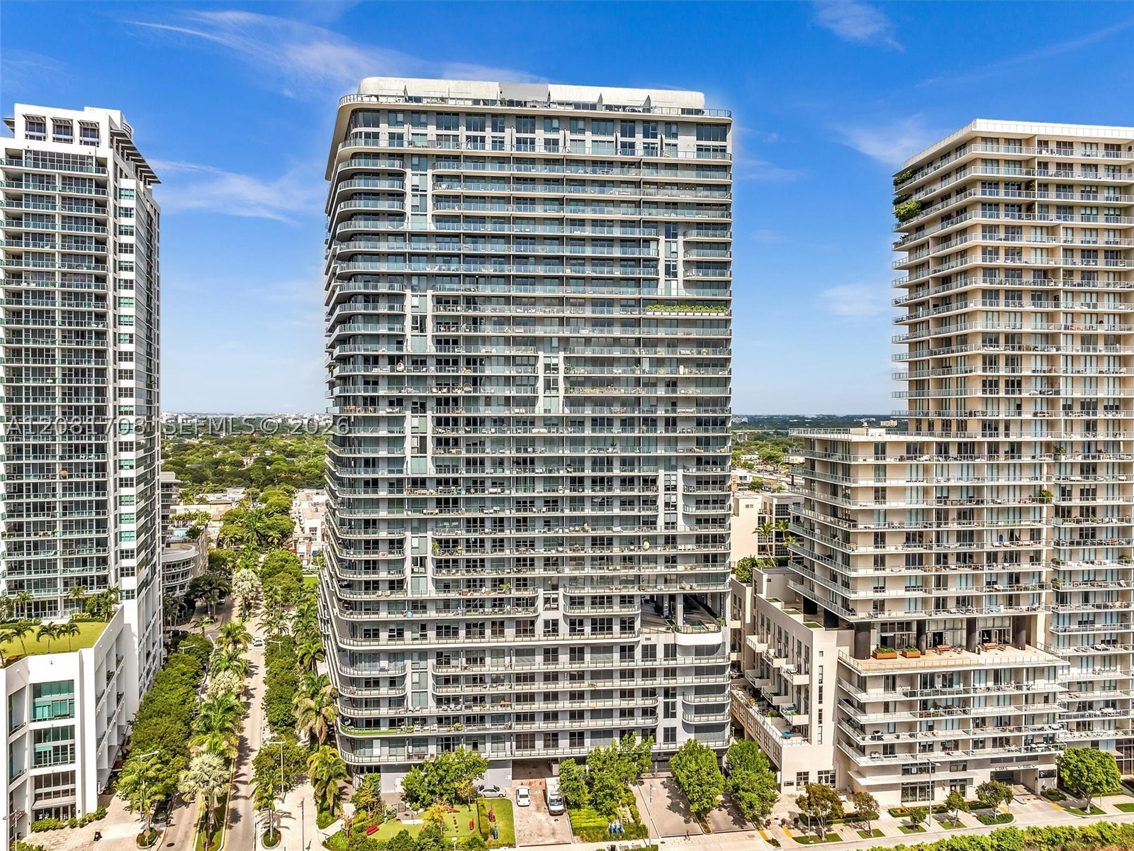 121 NE 34th St #1602, Miami FL 33137