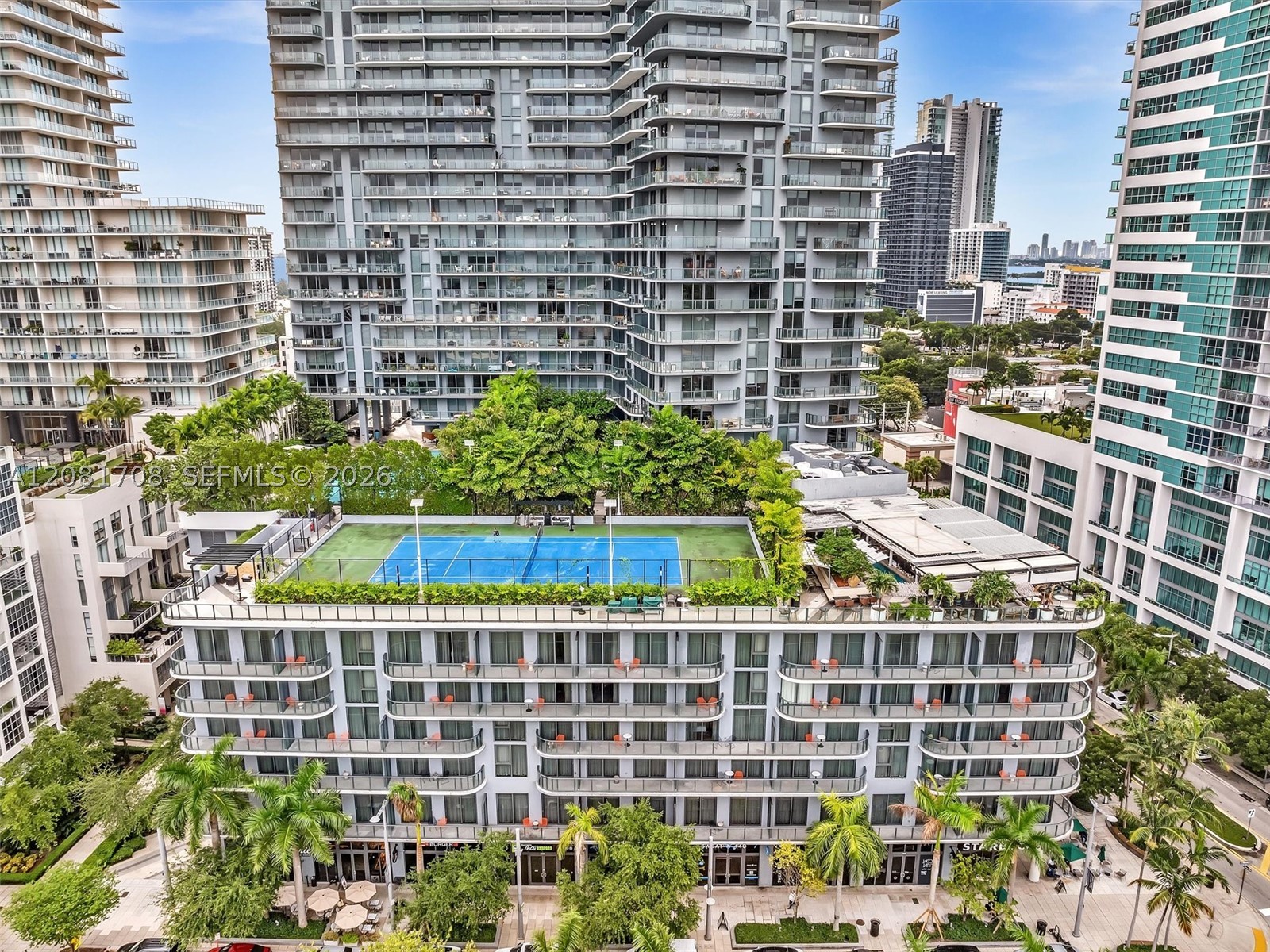 121 NE 34th St #1602, Miami FL 33137