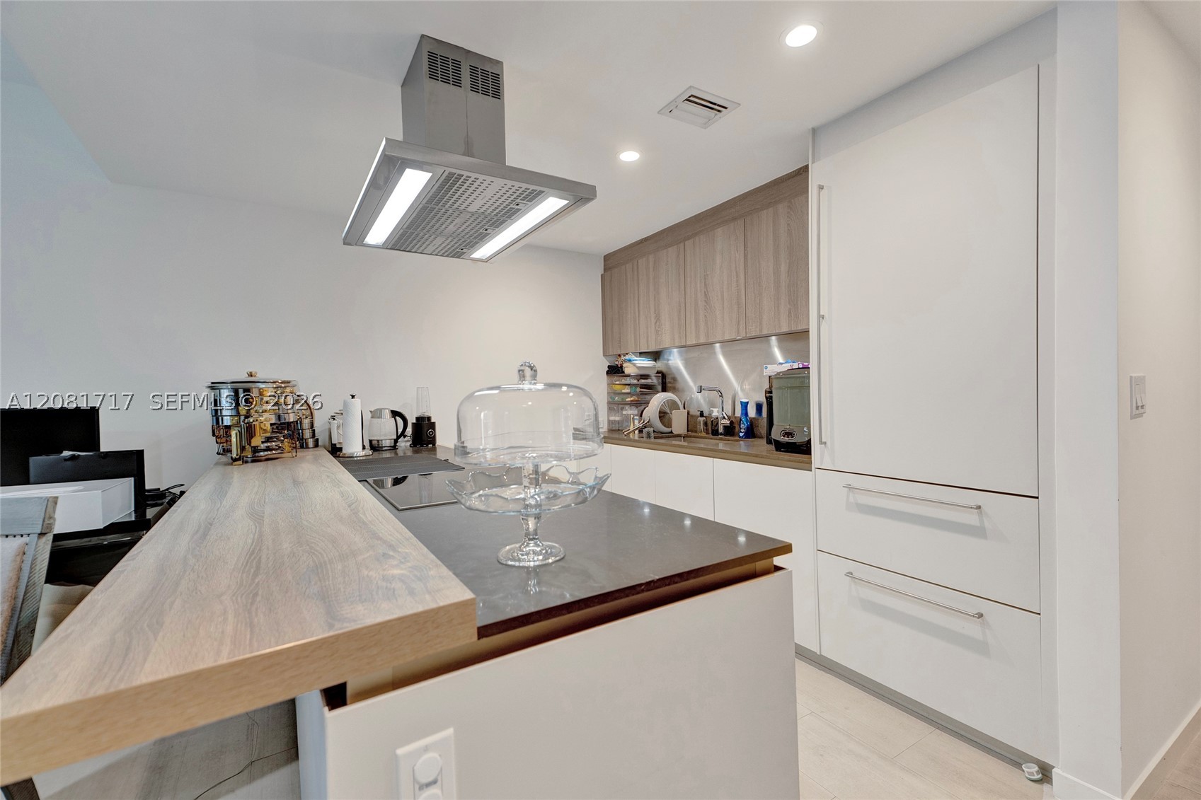 1000 Brickell Plz #3105, Miami FL 33131