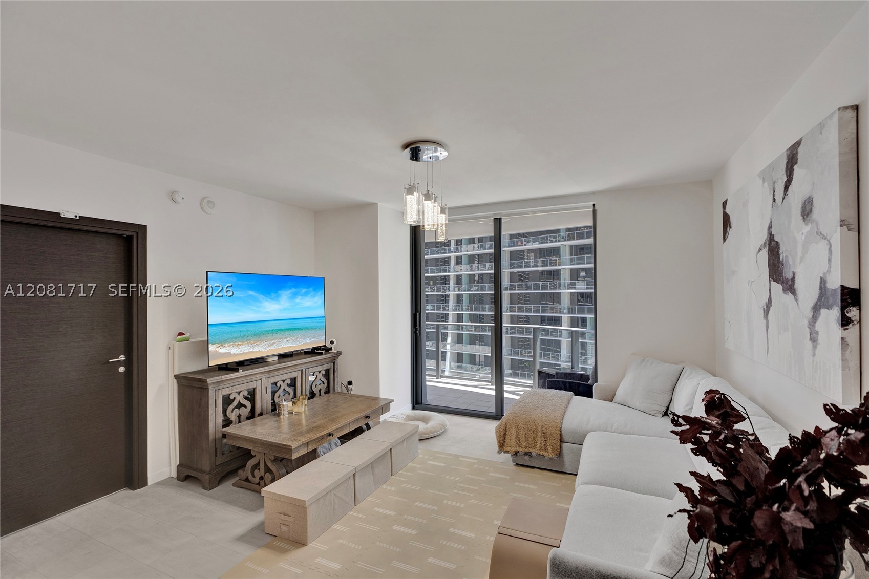 1000 Brickell Plz #3105, Miami FL 33131