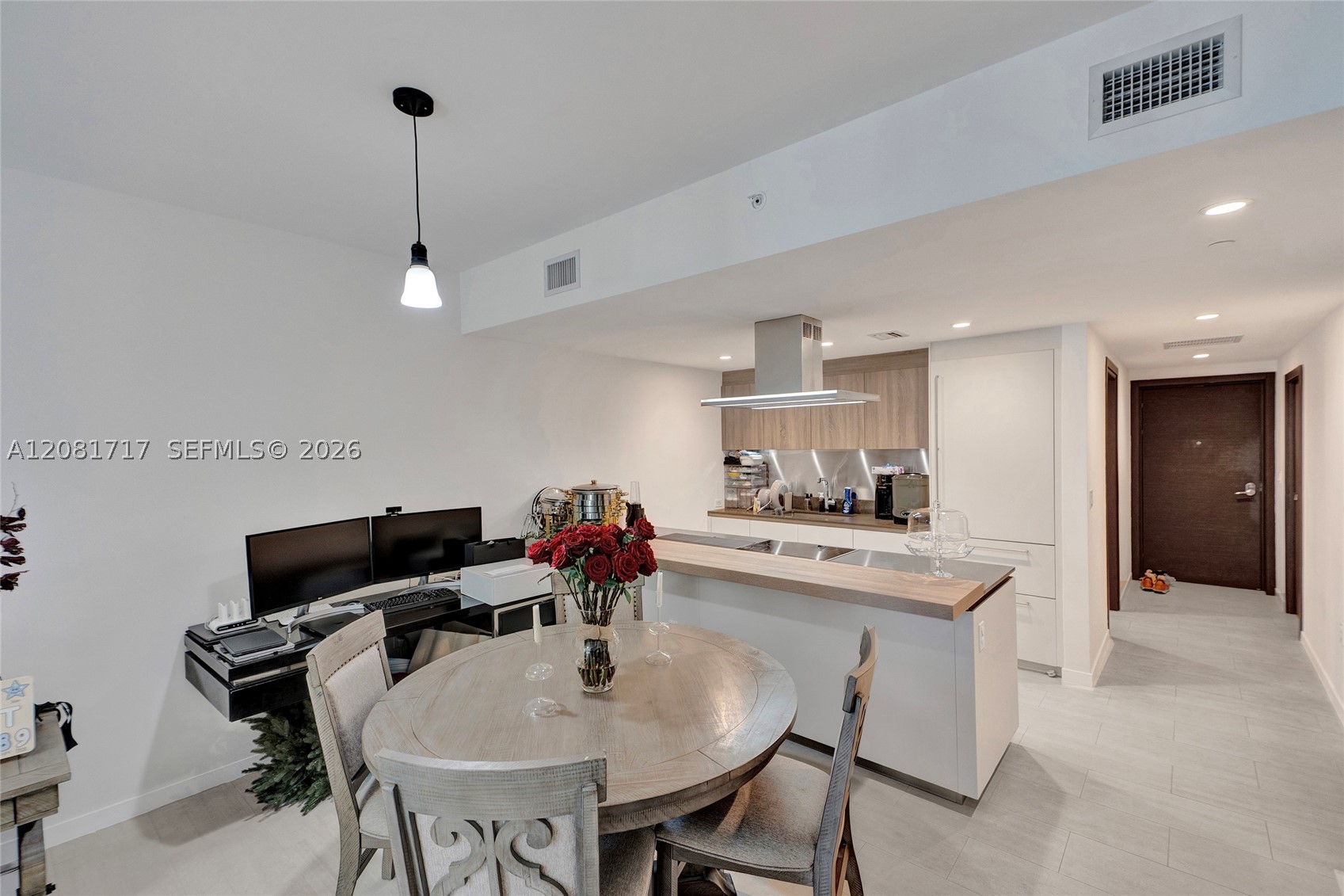 1000 Brickell Plz #3105, Miami FL 33131