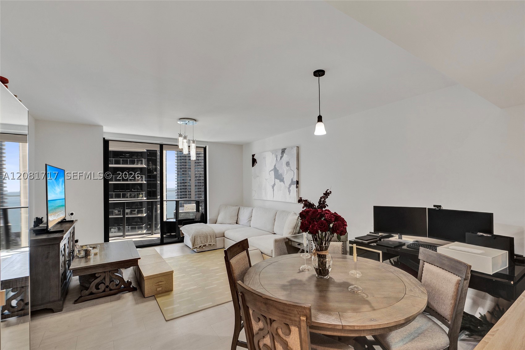 1000 Brickell Plz #3105, Miami FL 33131