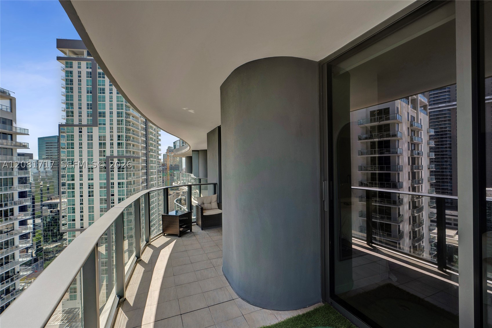 1000 Brickell Plz #3105, Miami FL 33131