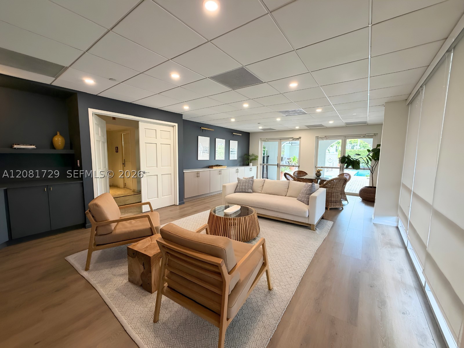 2351 Douglas Rd #1009, Miami FL 33145