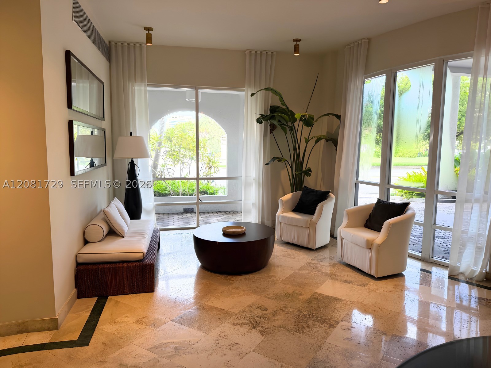 2351 Douglas Rd #1009, Miami FL 33145