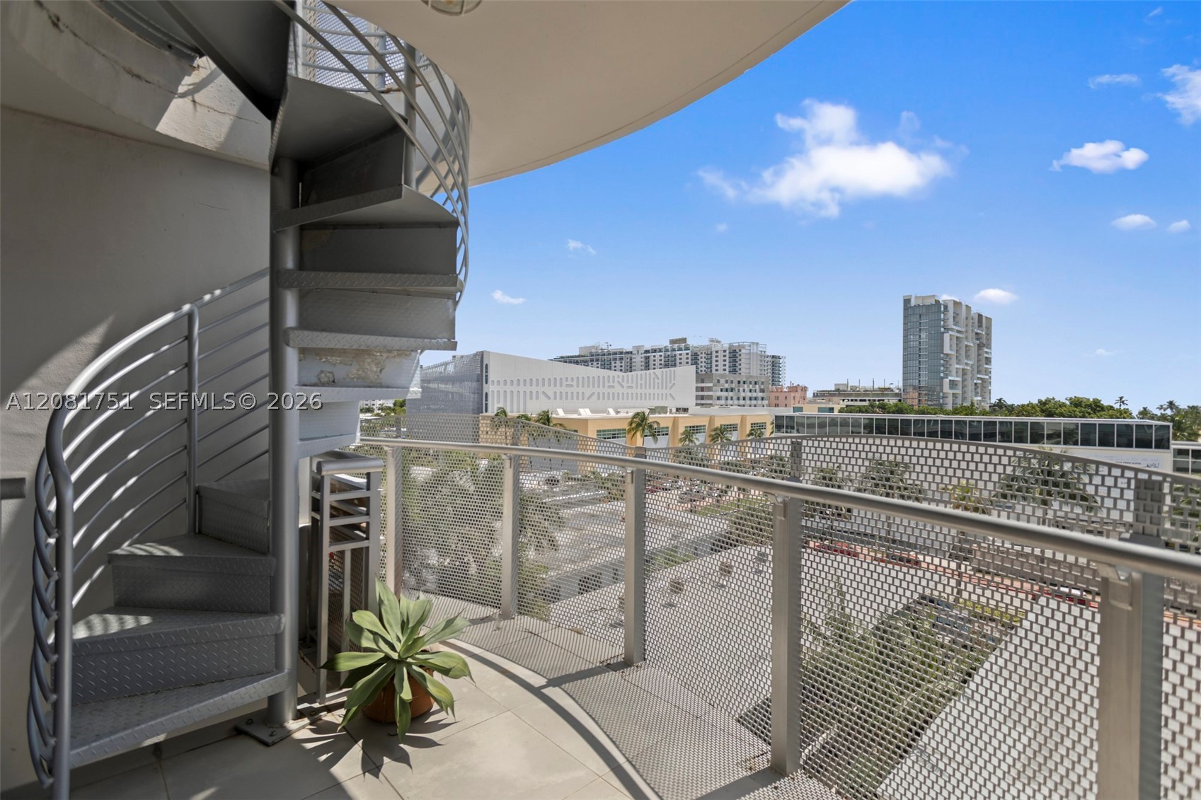 2155 Washington Ct #601, Miami Beach FL 33139