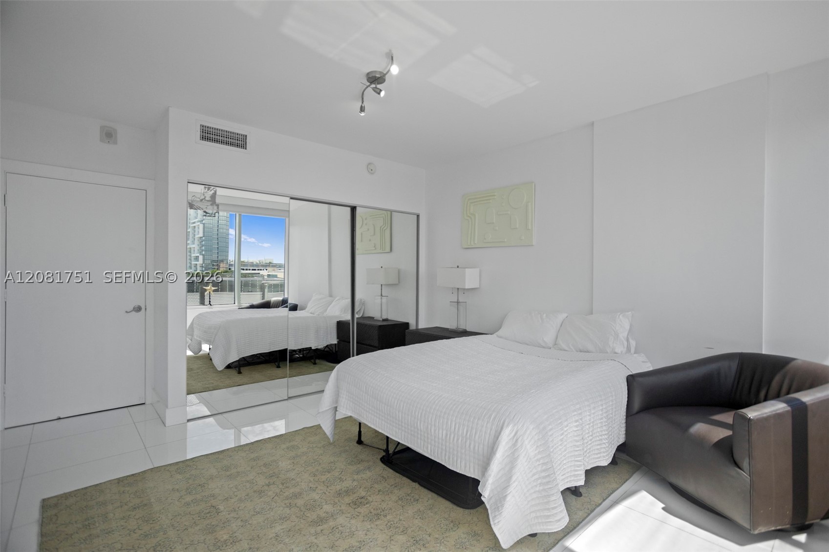 2155 Washington Ct #601, Miami Beach FL 33139
