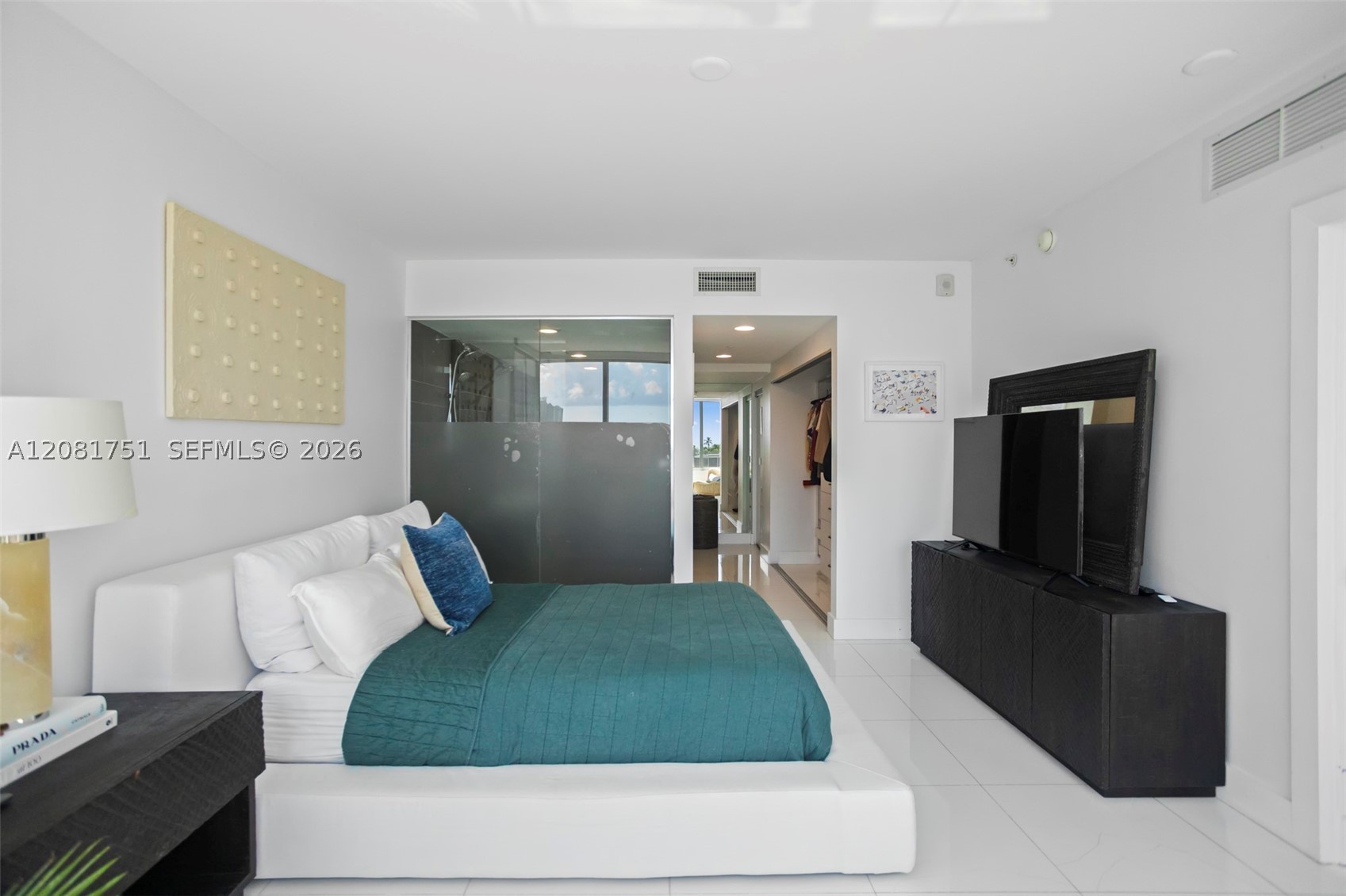 2155 Washington Ct #601, Miami Beach FL 33139