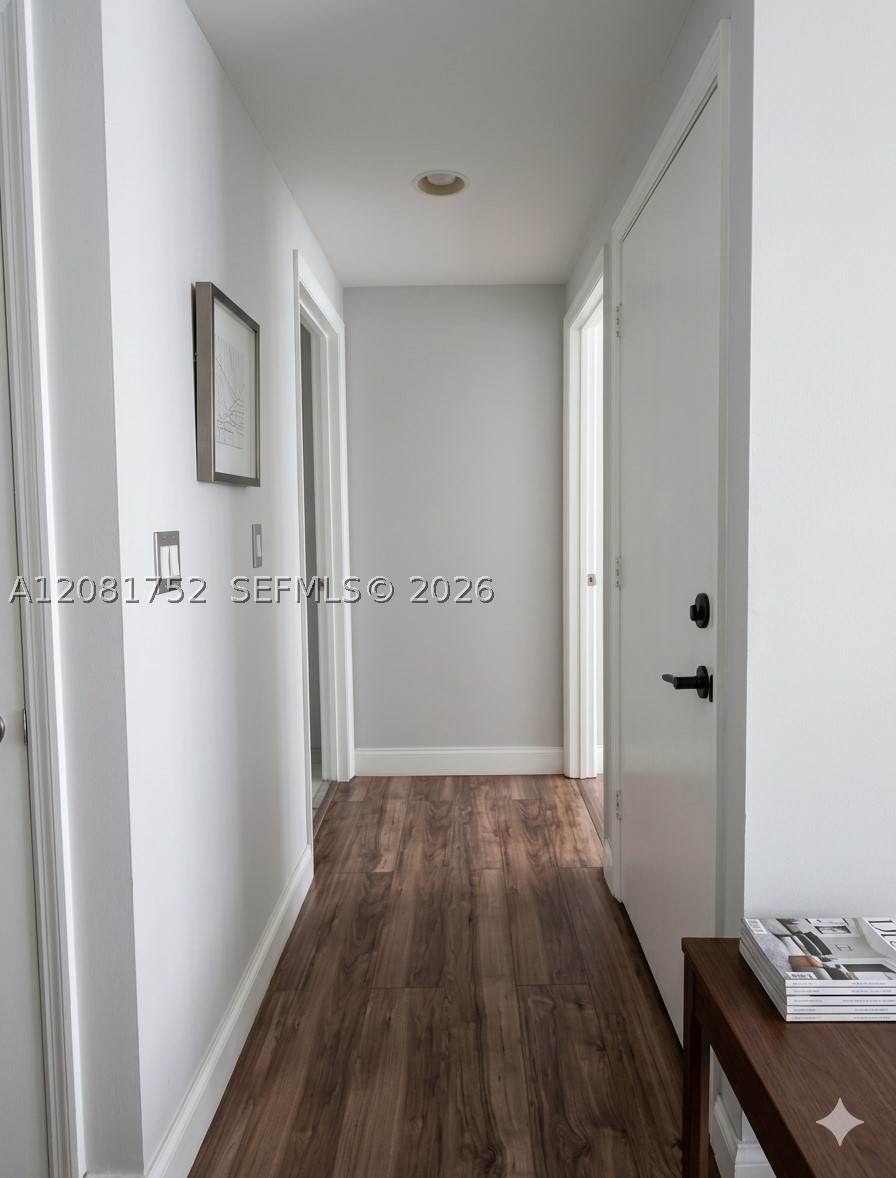 500 Brickell Ave #1806, Miami FL 33131