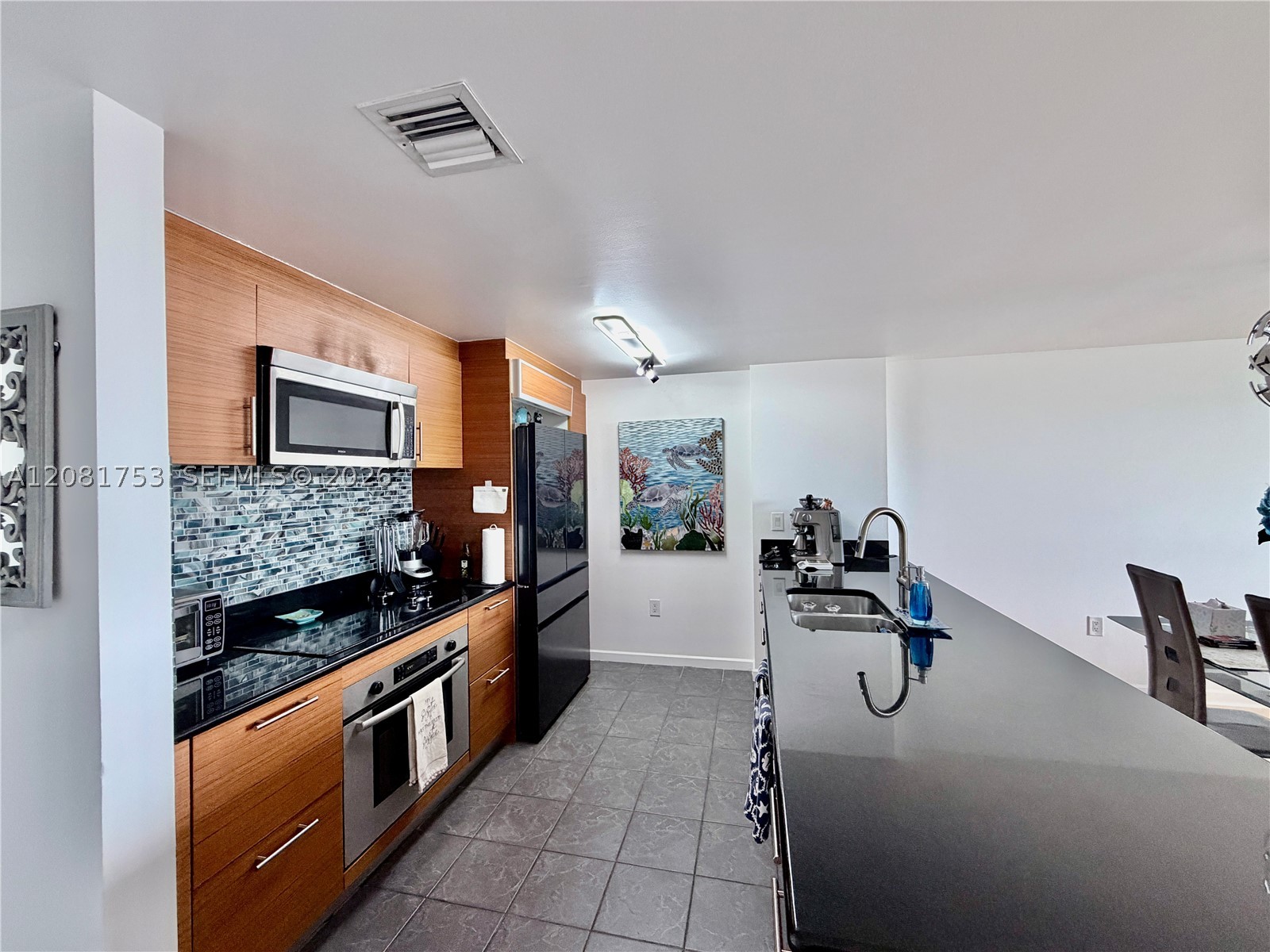 50 Biscayne Blvd #3211, Miami FL 33132