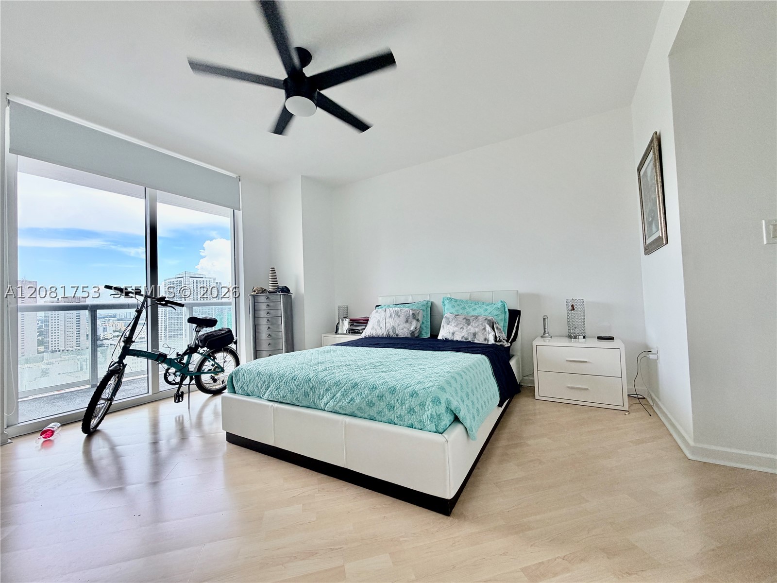 50 Biscayne Blvd #3211, Miami FL 33132
