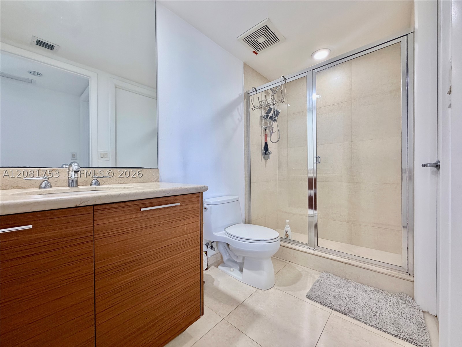 50 Biscayne Blvd #3211, Miami FL 33132
