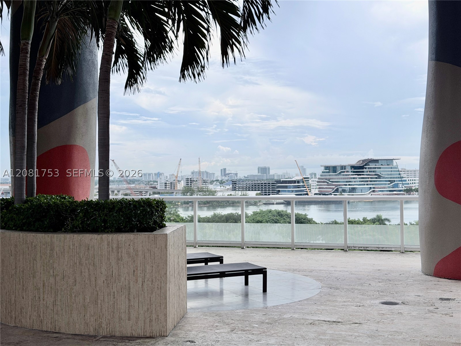 50 Biscayne Blvd #3211, Miami FL 33132
