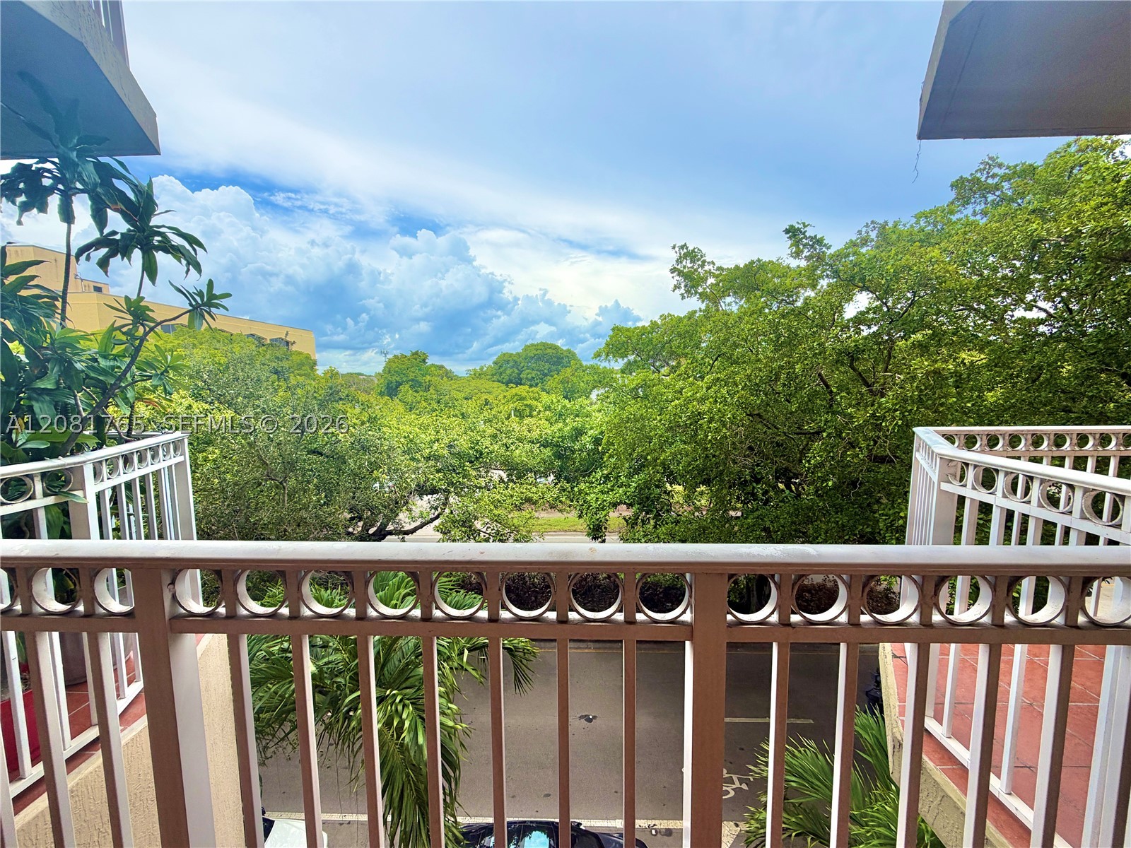 1650 Coral Way #504, Miami FL 33145