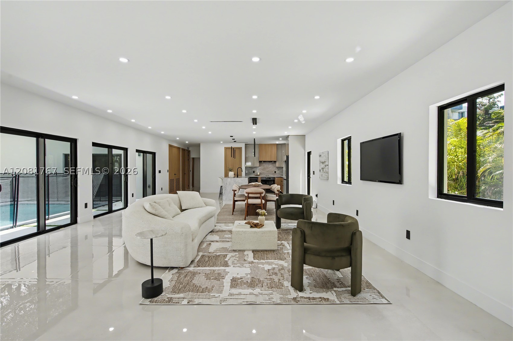 12335 Griffing Blvd #12335, North Miami FL 33161