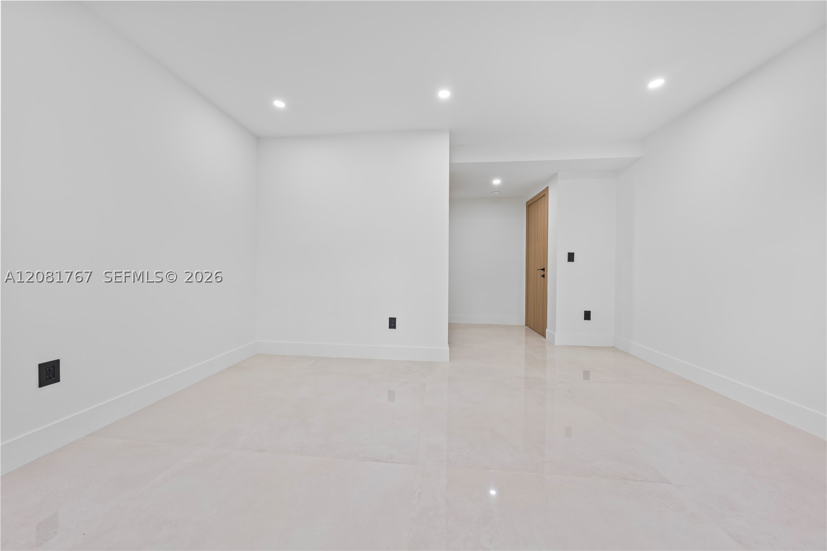 12335 Griffing Blvd #12335, North Miami FL 33161