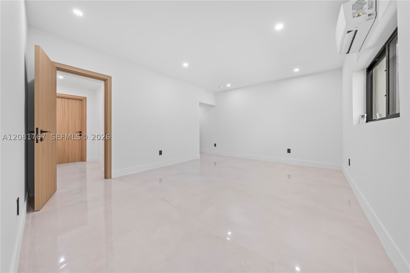 12335 Griffing Blvd #12335, North Miami FL 33161
