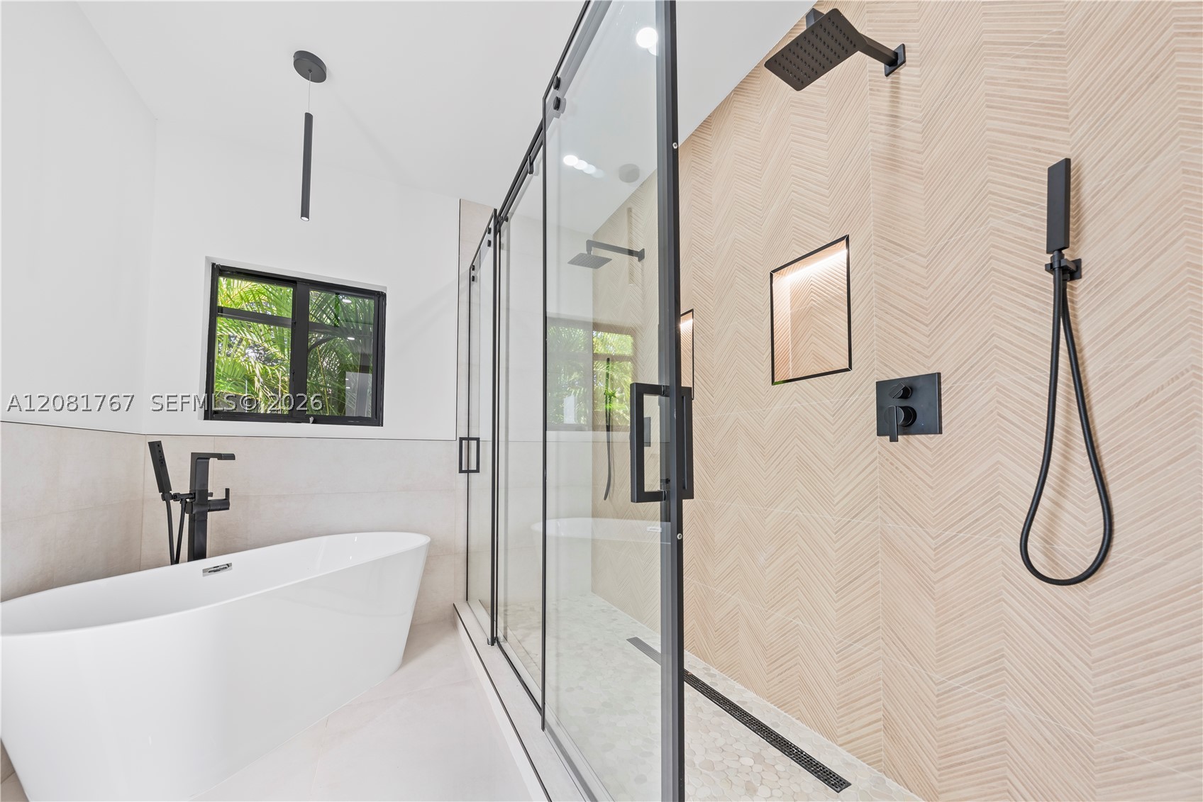 12335 Griffing Blvd #12335, North Miami FL 33161