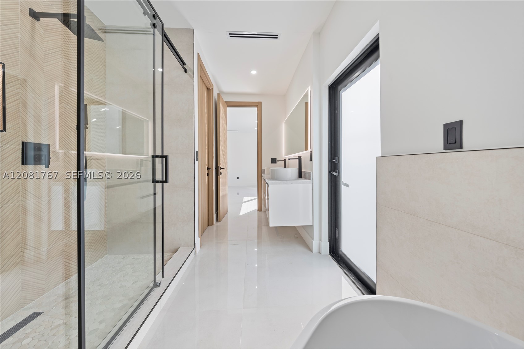 12335 Griffing Blvd #12335, North Miami FL 33161
