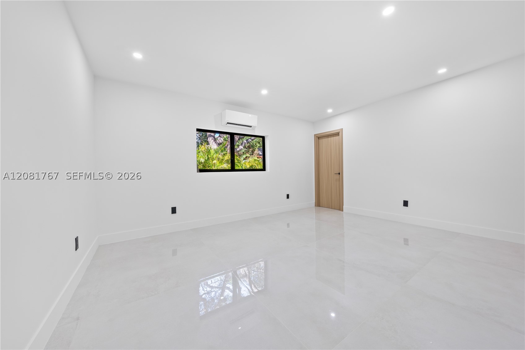 12335 Griffing Blvd #12335, North Miami FL 33161