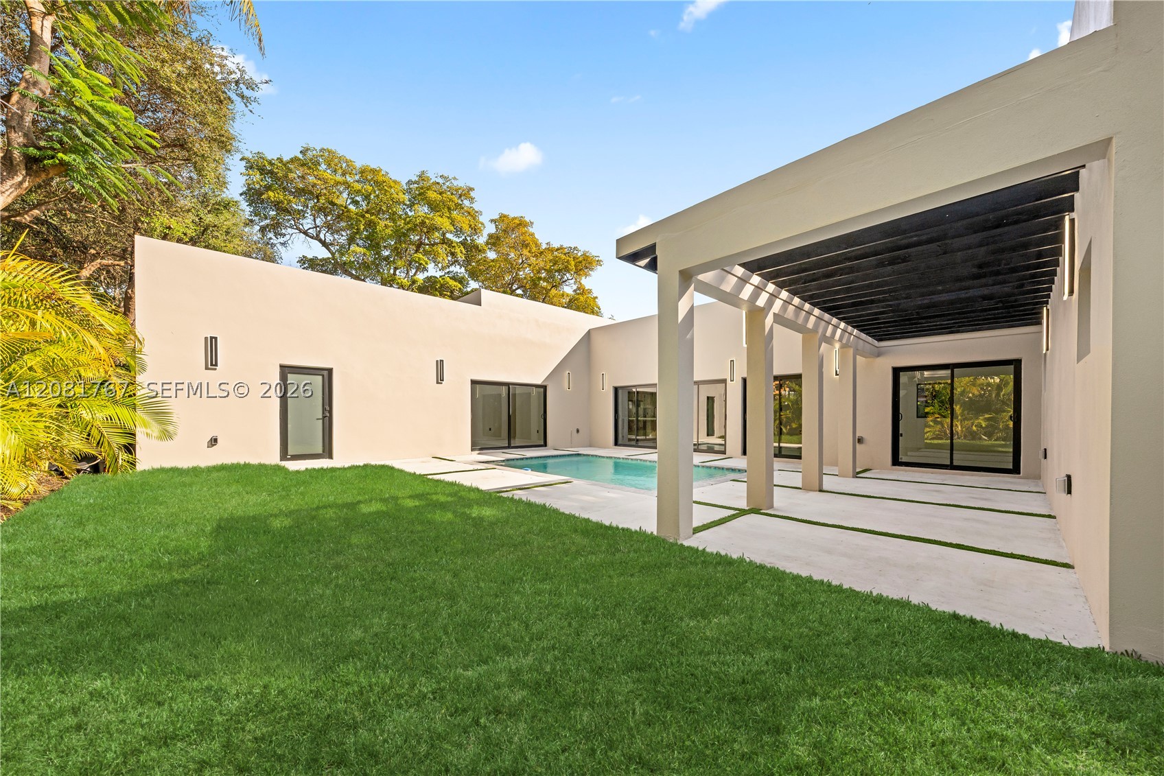 12335 Griffing Blvd #12335, North Miami FL 33161