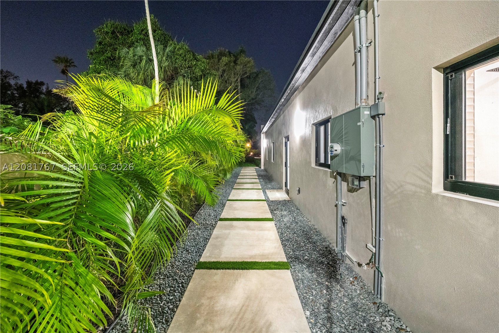 12335 Griffing Blvd #12335, North Miami FL 33161