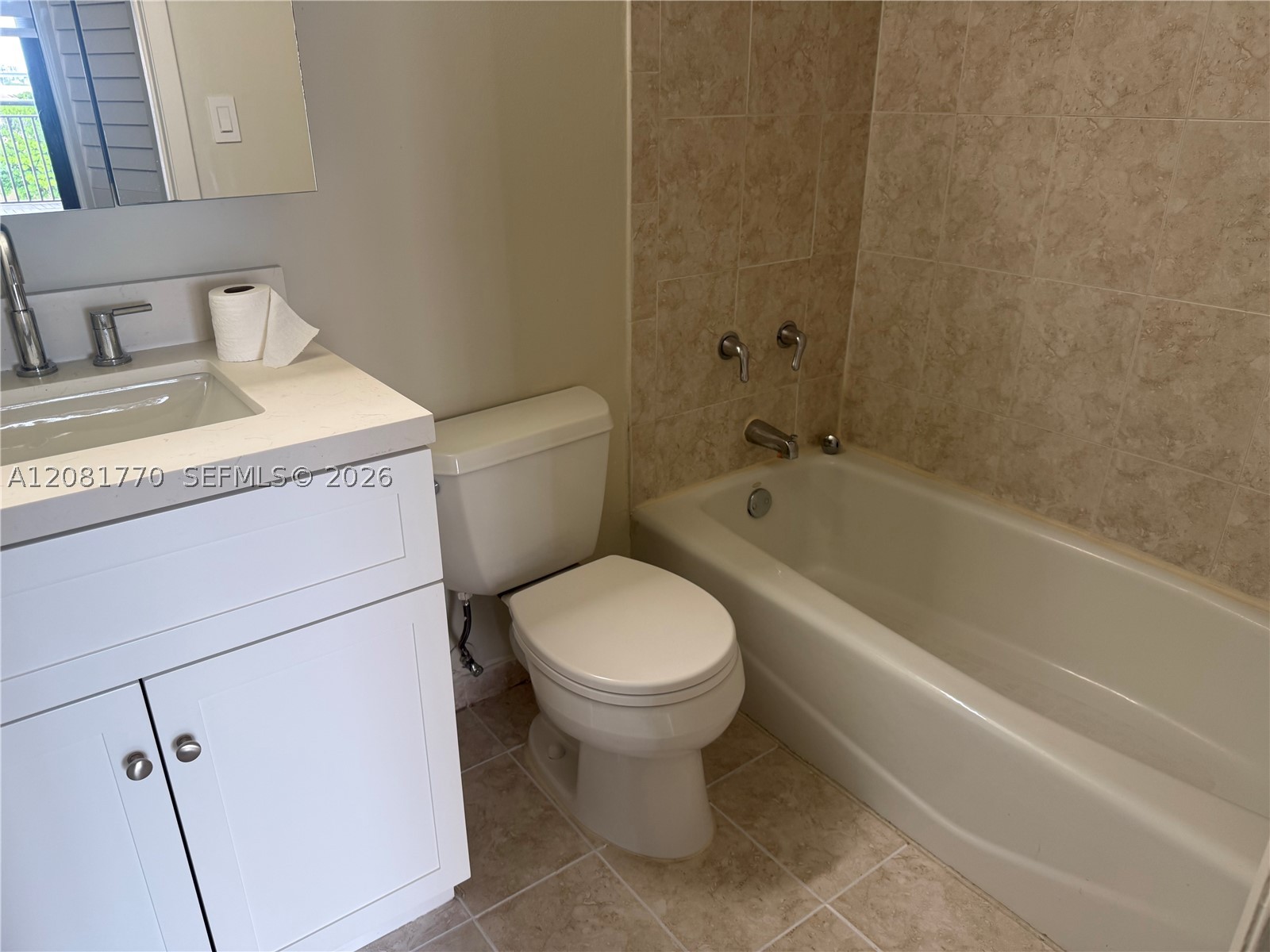 540 Brickell Key Dr #726, Miami FL 33131