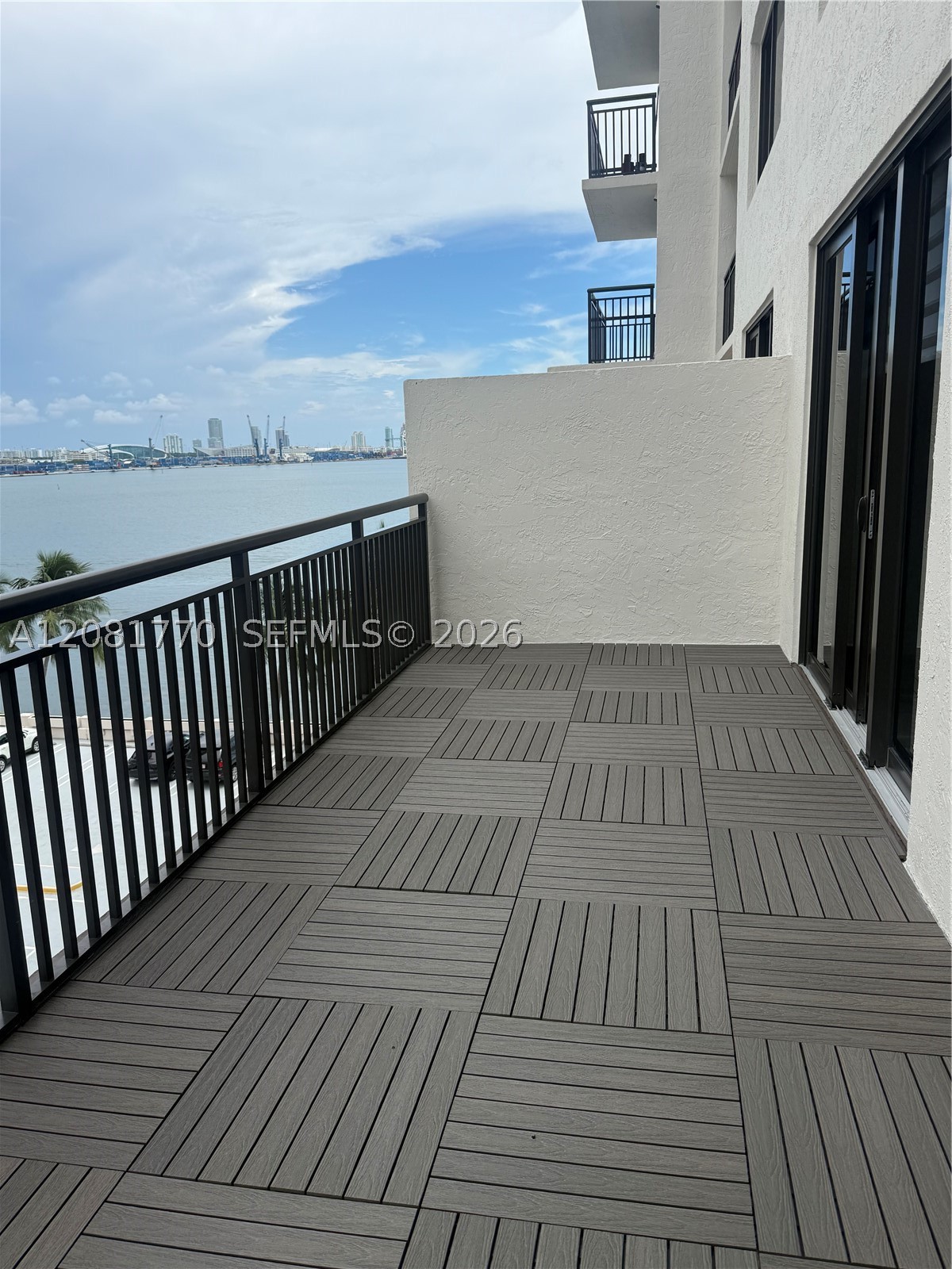 540 Brickell Key Dr #726, Miami FL 33131