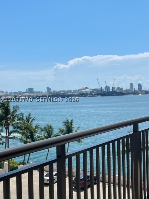 540 Brickell Key Dr #726, Miami FL 33131