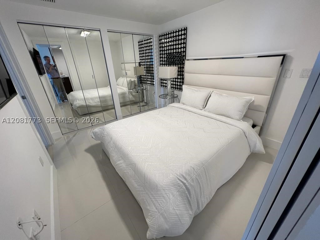485 Brickell Ave #2109, Miami FL 33131