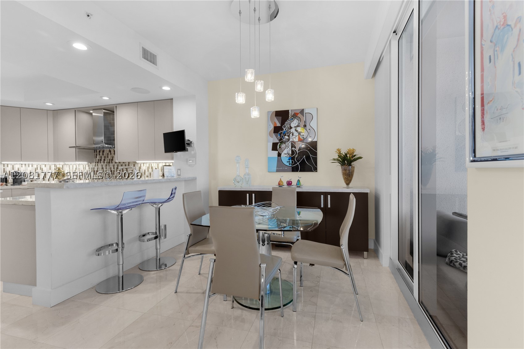 21200 NE Point Pl #1404, Aventura FL 33180