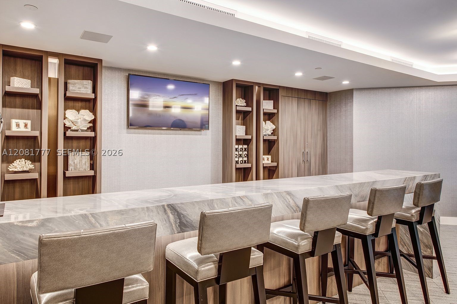 21200 NE Point Pl #1404, Aventura FL 33180