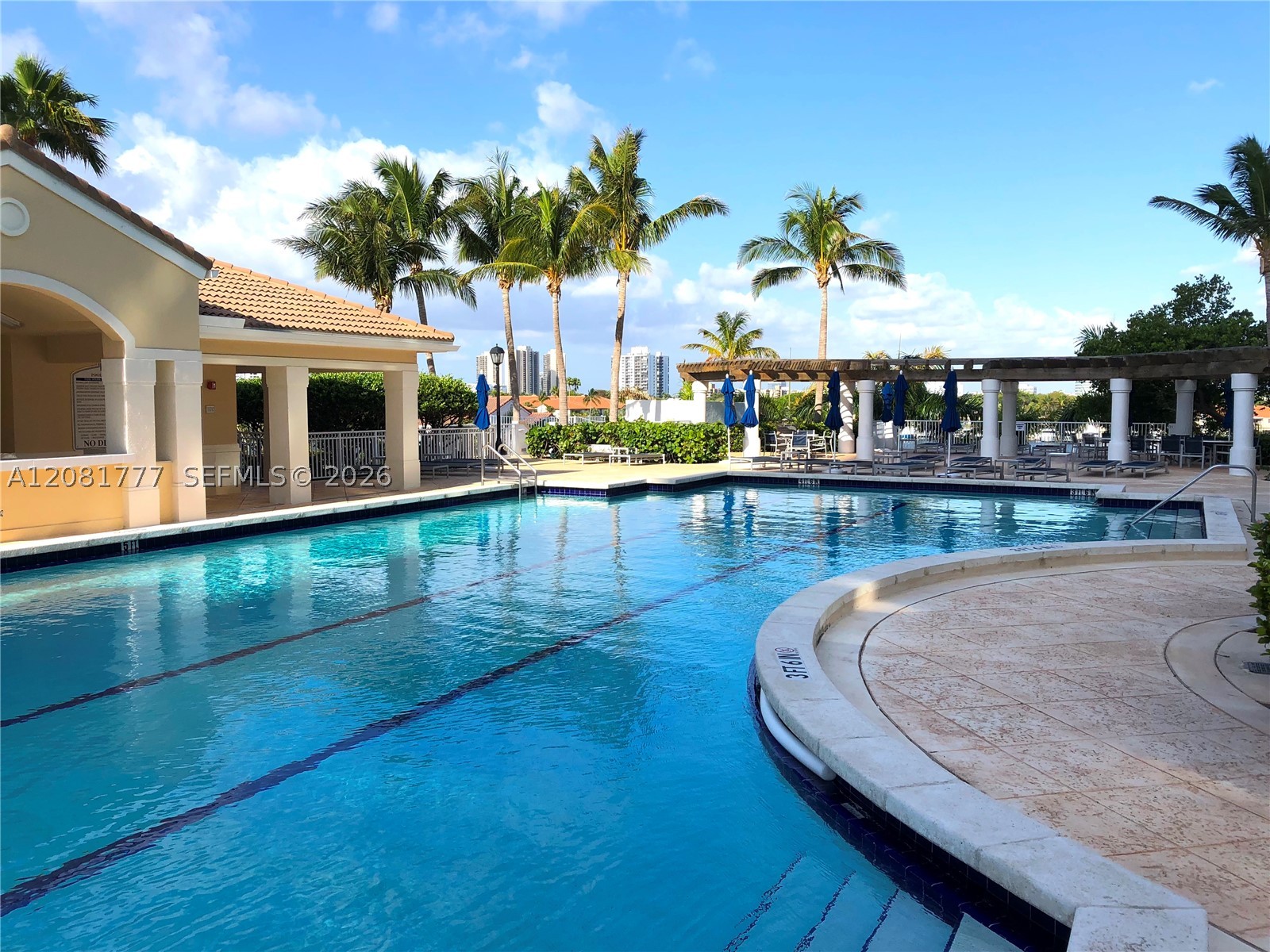 21200 NE Point Pl #1404, Aventura FL 33180